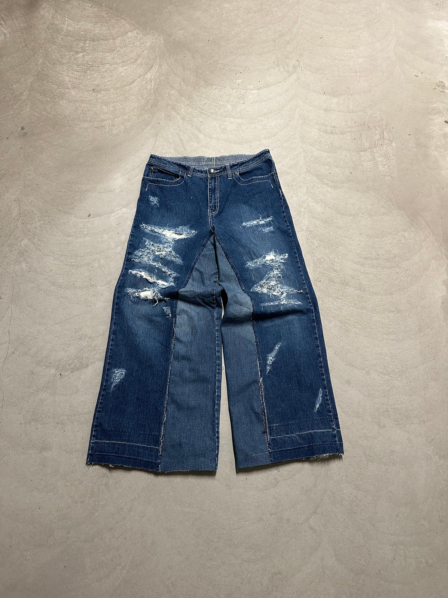 Blue baggy distressed Jeans