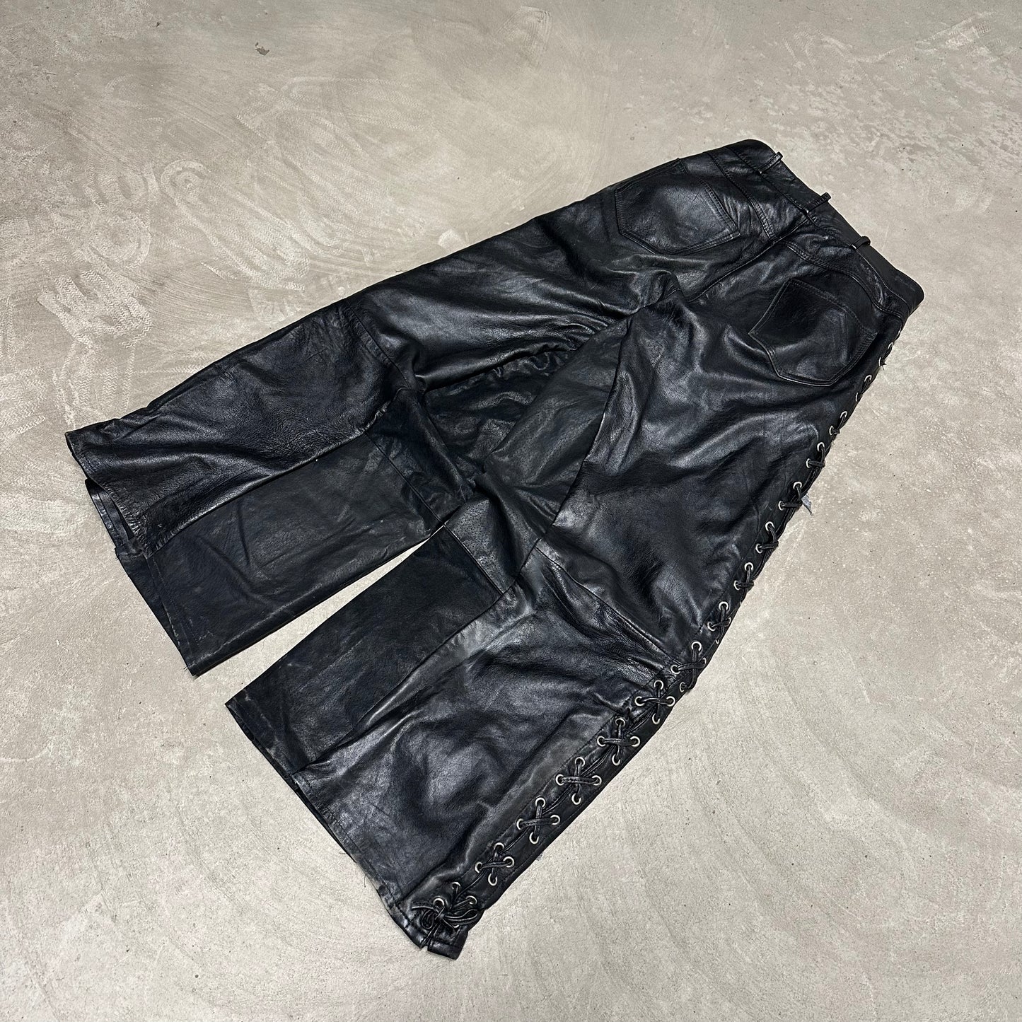 Leather baggy pants