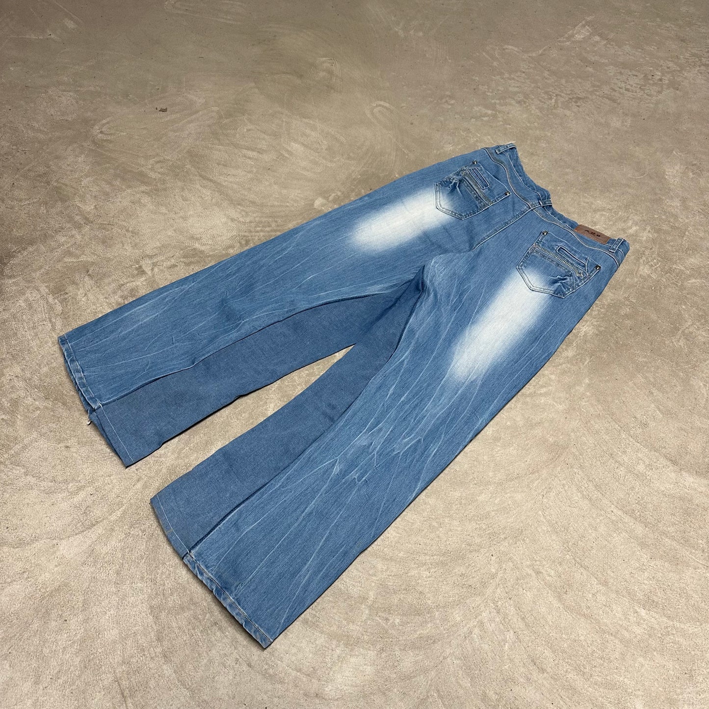 Blue faded baggy jeans