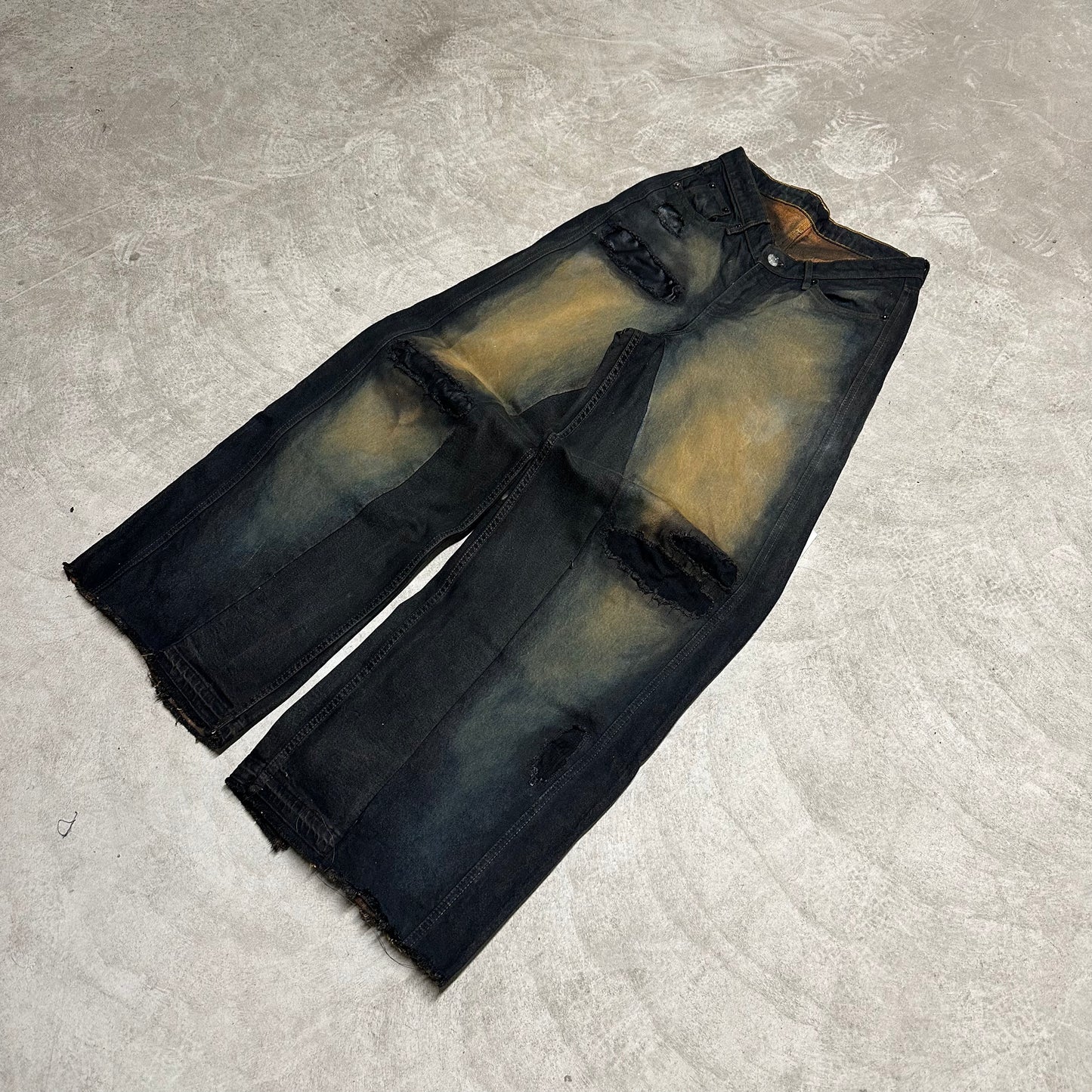 Dark distressed Wide-leg jeans