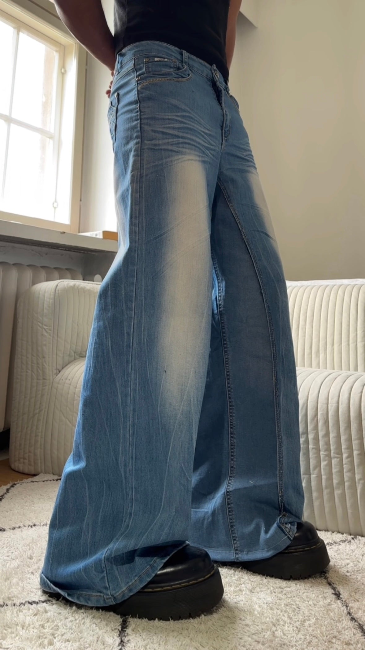 Blue faded baggy jeans