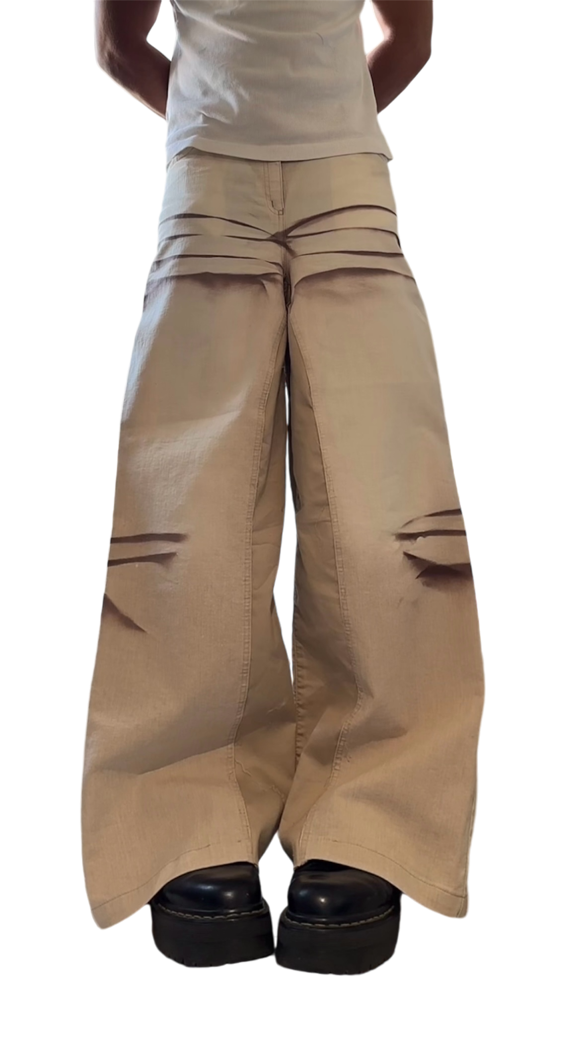 Brown baggy jeans